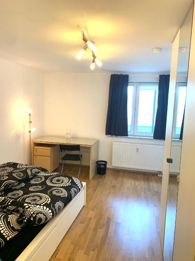 Cozy Flat , Near University , Wifi&Free Parking Řezno Exteriér fotografie